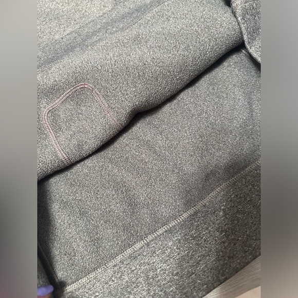 Women’s L North Face Hooded Therma Fit Hooded Sweatshirt - Picture 3 of 3